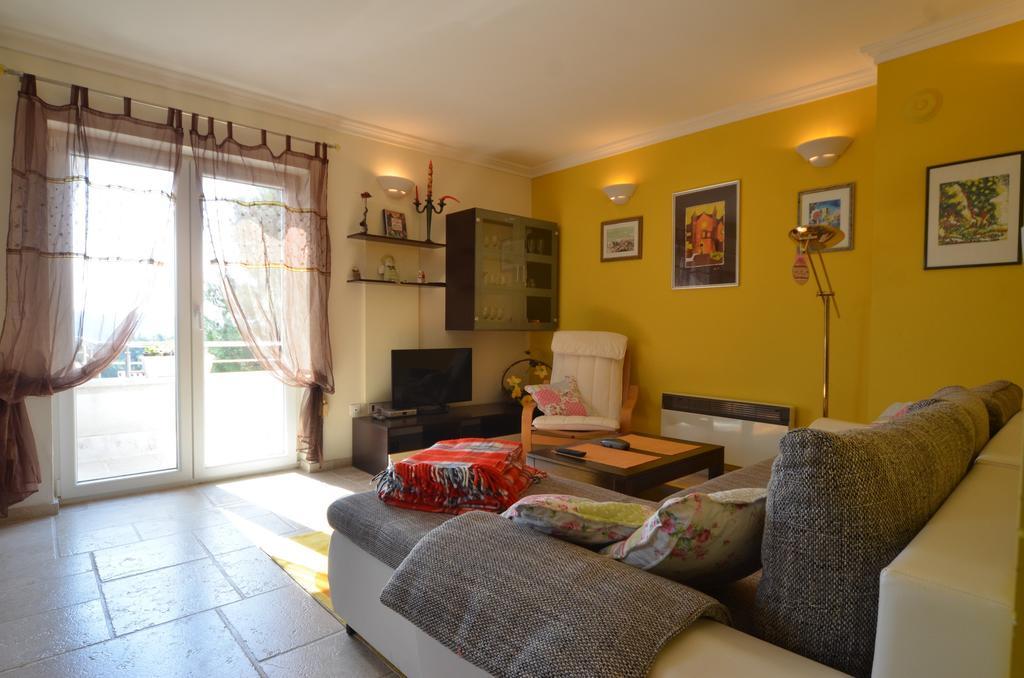 Apartment Kare Rovinj Exterior photo